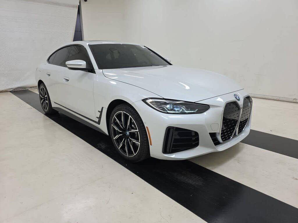 2024 BMW i4