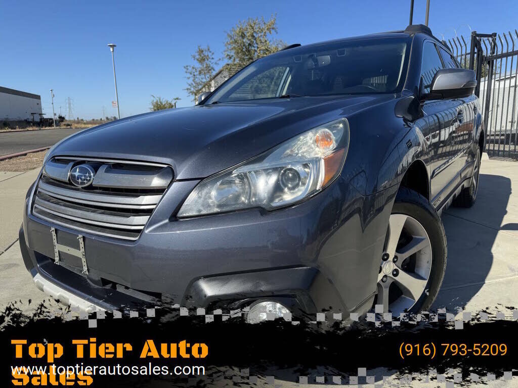 2014 SUBARU Outback
