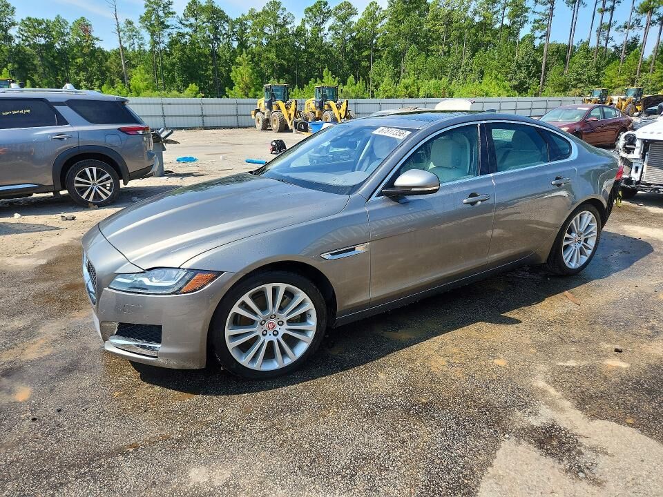 2020 JAGUAR XF