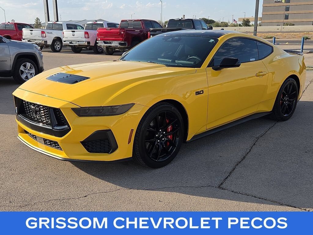 2024 FORD Mustang