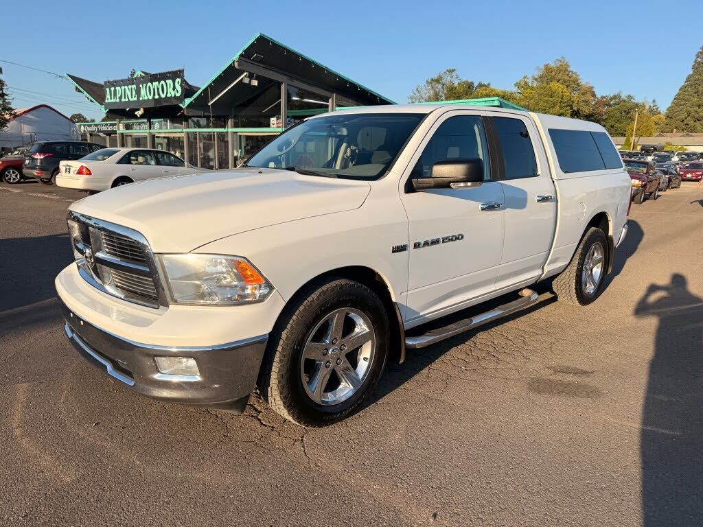2011 DODGE Ram