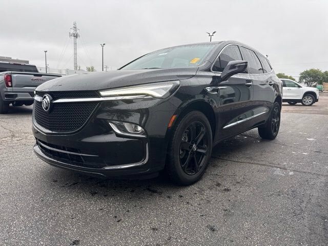 2023 BUICK Enclave