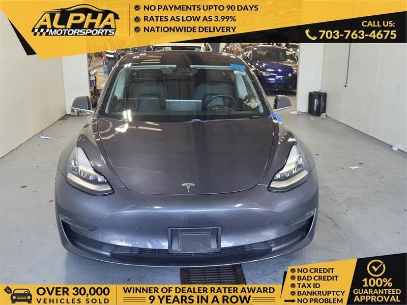 2018 TESLA Model 3