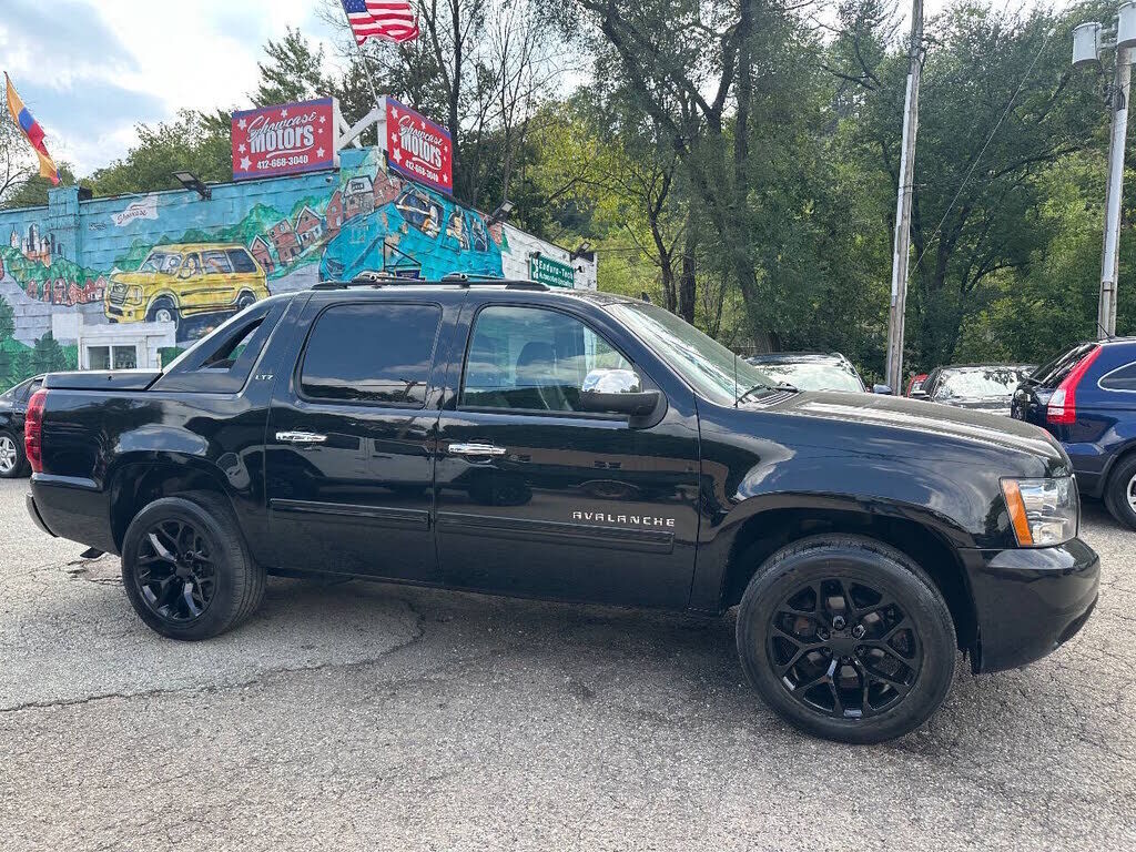 2012 CHEVROLET Avalanche