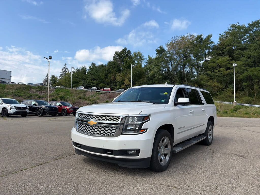 2019 CHEVROLET Suburban