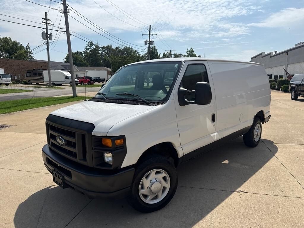 2009 FORD E-150