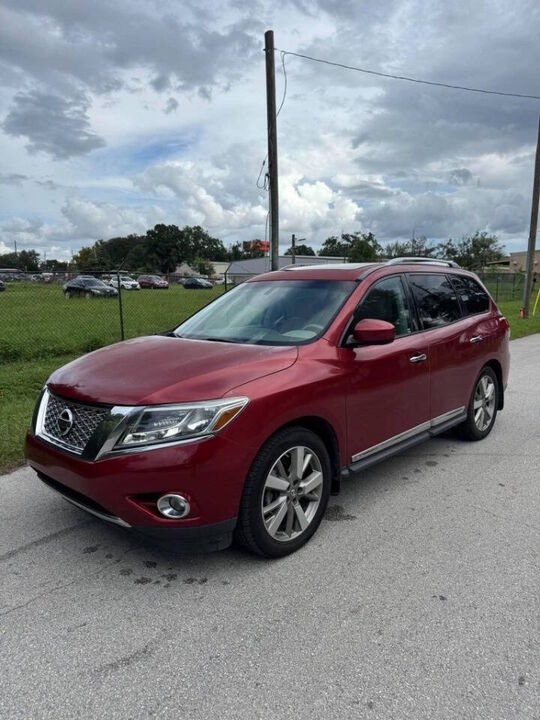 2014 NISSAN Pathfinder