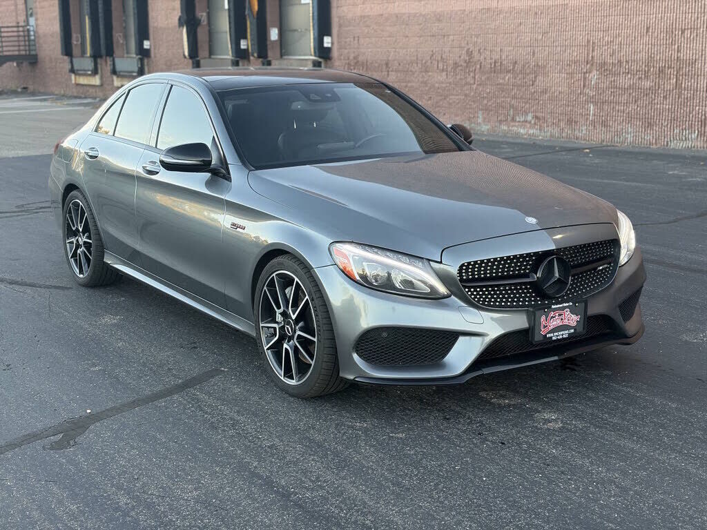 2017 MERCEDES-BENZ C-Class