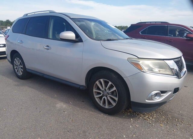 2016 NISSAN Pathfinder