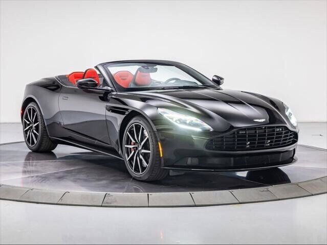 2021 ASTON MARTIN DB11