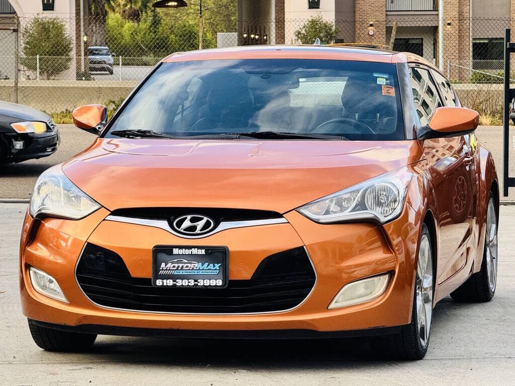 2016 HYUNDAI Veloster