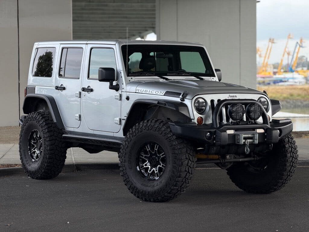 2011 JEEP Wrangler