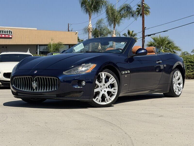 2012 MASERATI Granturismo