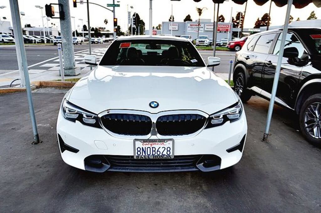 2020 BMW 330i