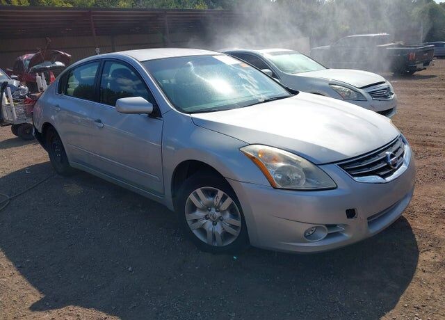 2011 NISSAN Altima