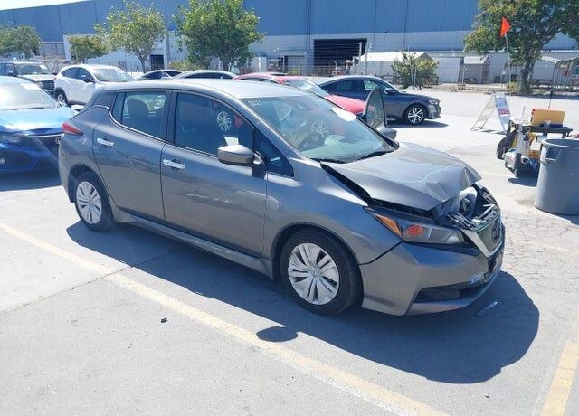 2021 NISSAN Leaf