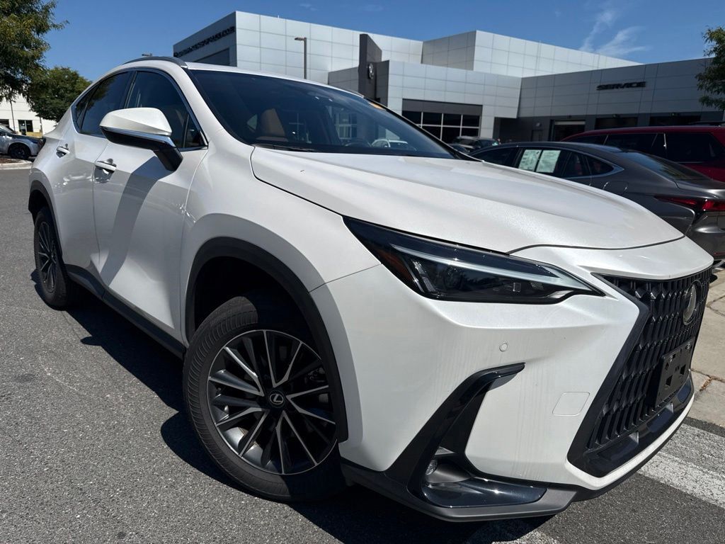 2025 LEXUS NX