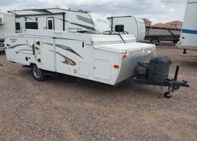 2014 FOREST RIVER Flagstaff Camping Trailer