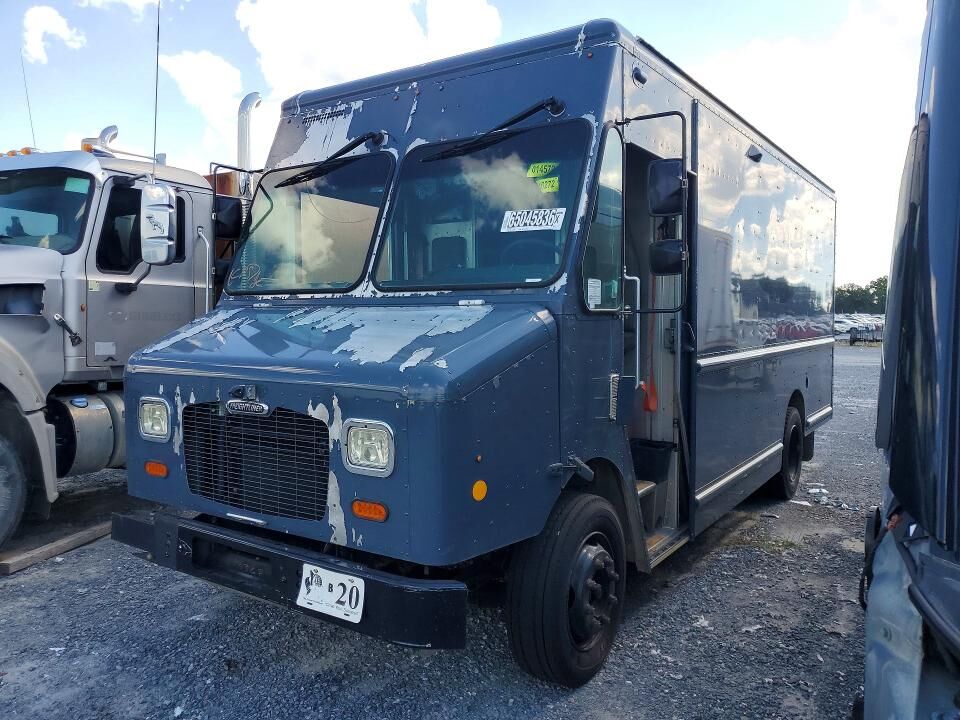 2020 FREIGHTLINER MT 45G Front Gasoline Engine Walk in Van Chassis