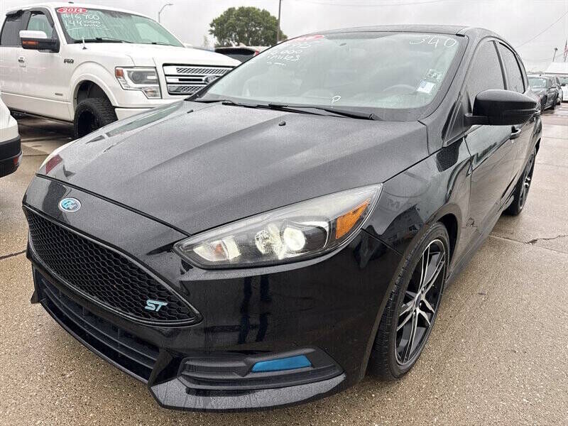 2016 FORD Focus