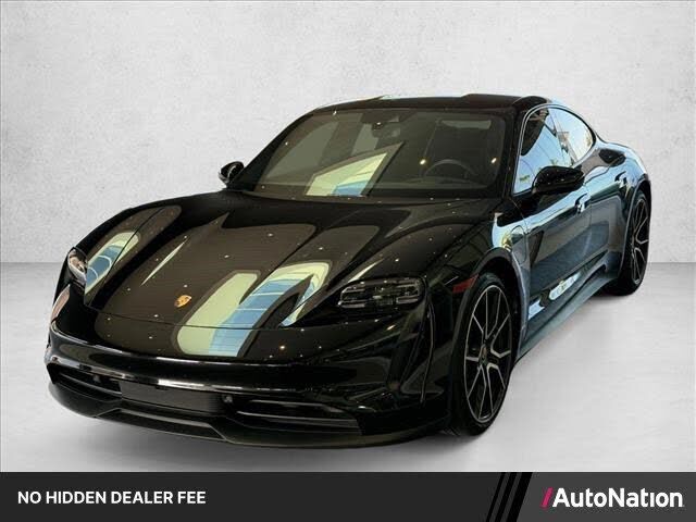 2024 PORSCHE Taycan