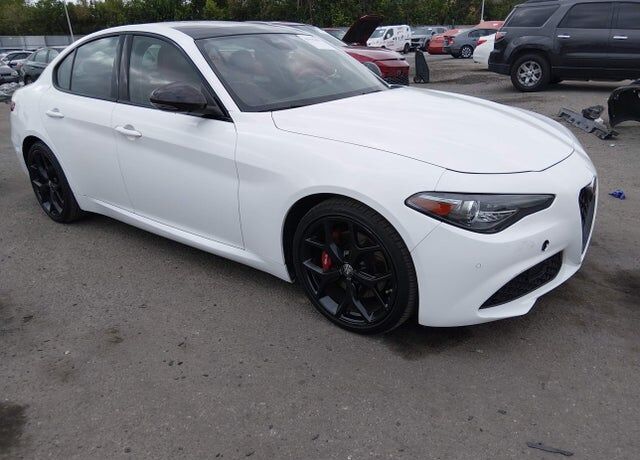 2020 ALFA ROMEO Giulia