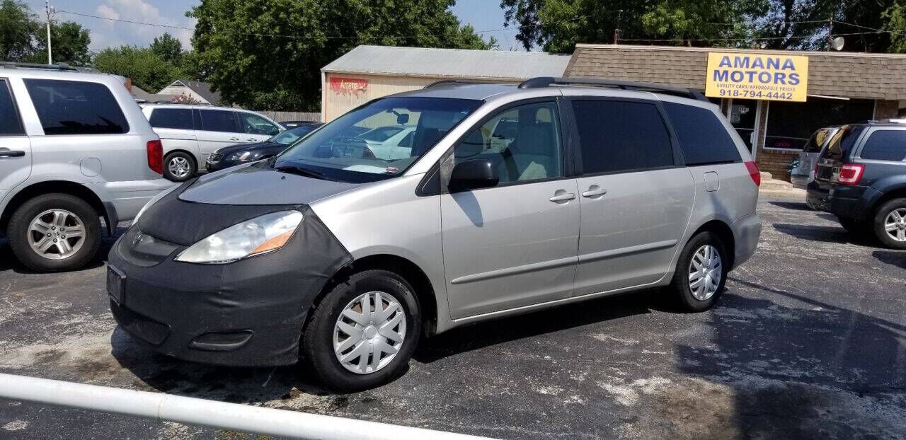 2008 TOYOTA Sienna