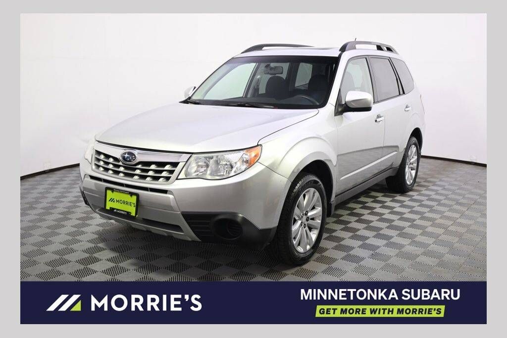2011 SUBARU Forester