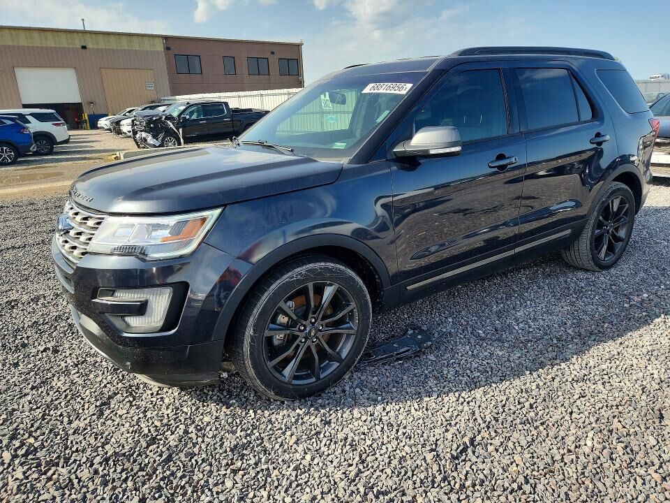 2017 FORD Explorer