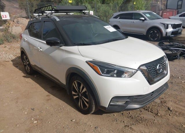 2020 NISSAN Kicks