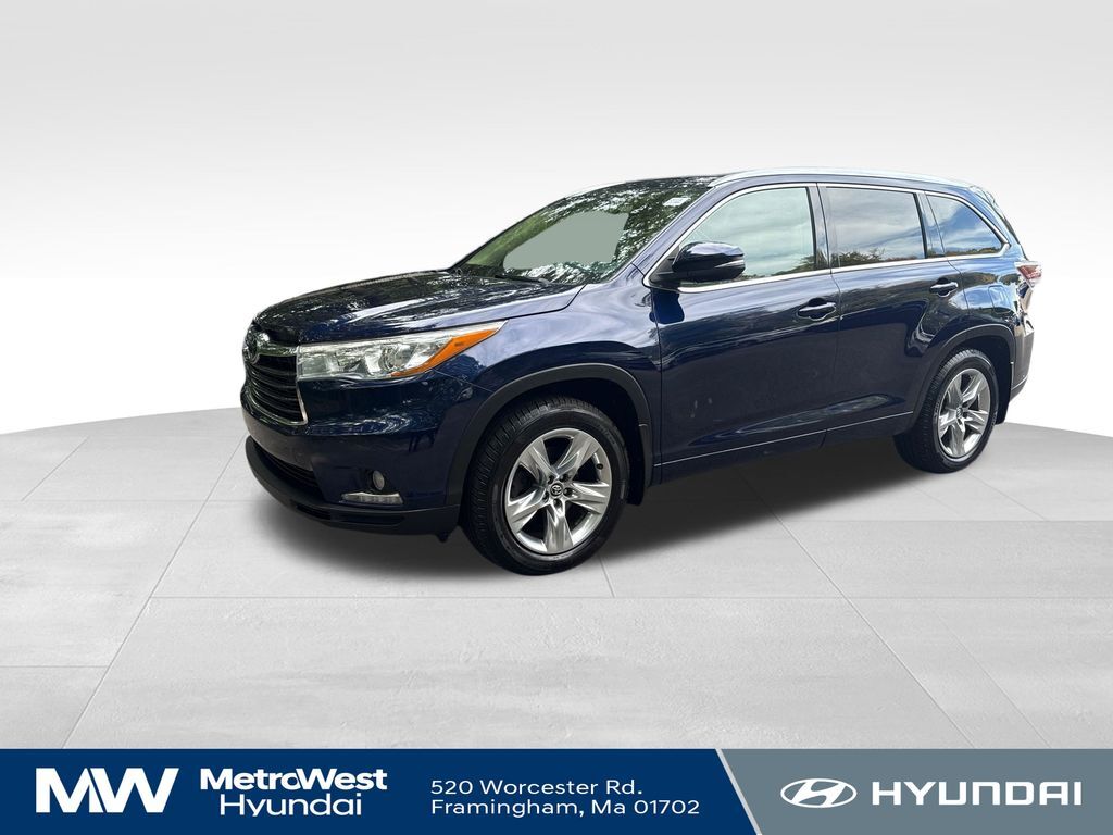 2016 TOYOTA Highlander