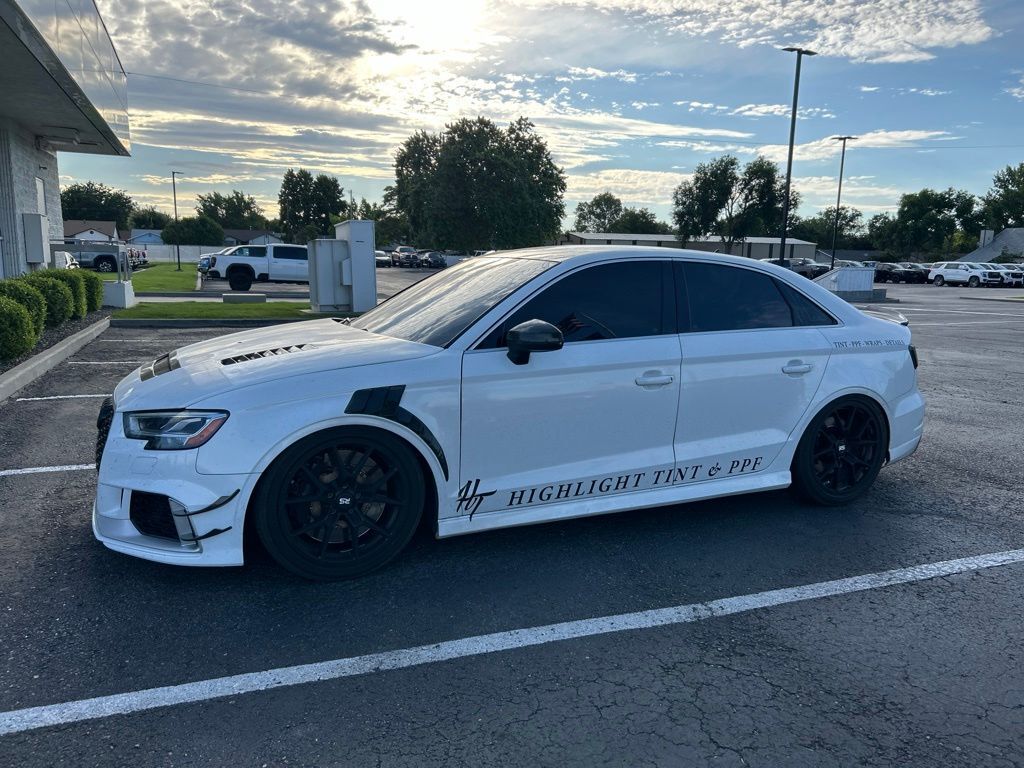 2018 AUDI RS3