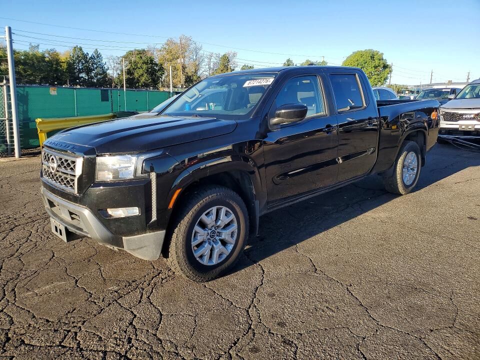 2022 NISSAN Frontier