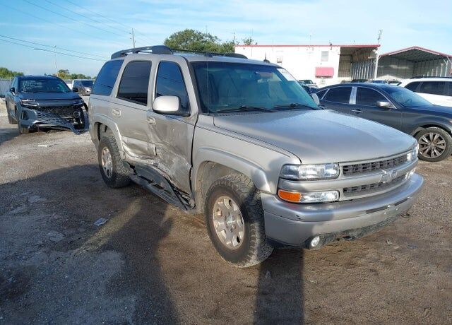 2004 CHEVROLET Tahoe