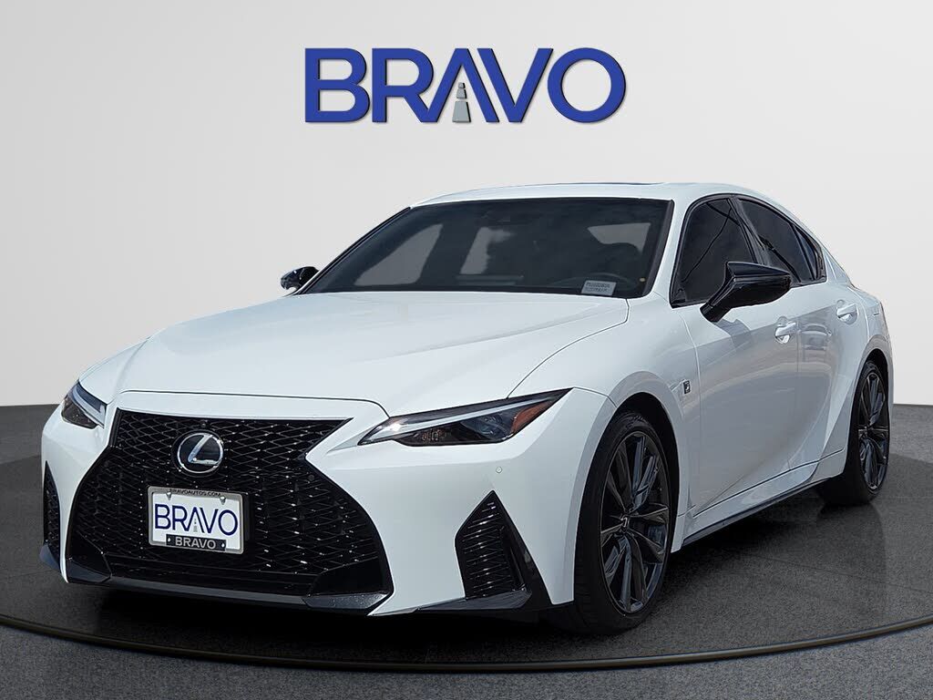 2025 LEXUS IS