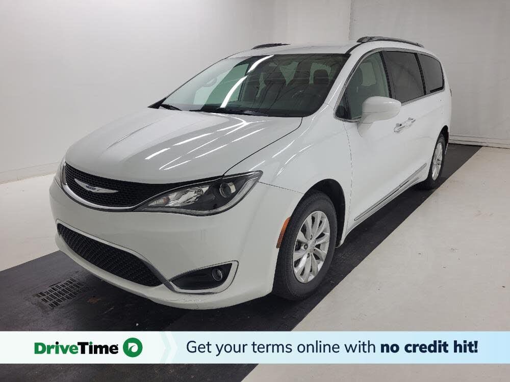 2019 CHRYSLER Pacifica