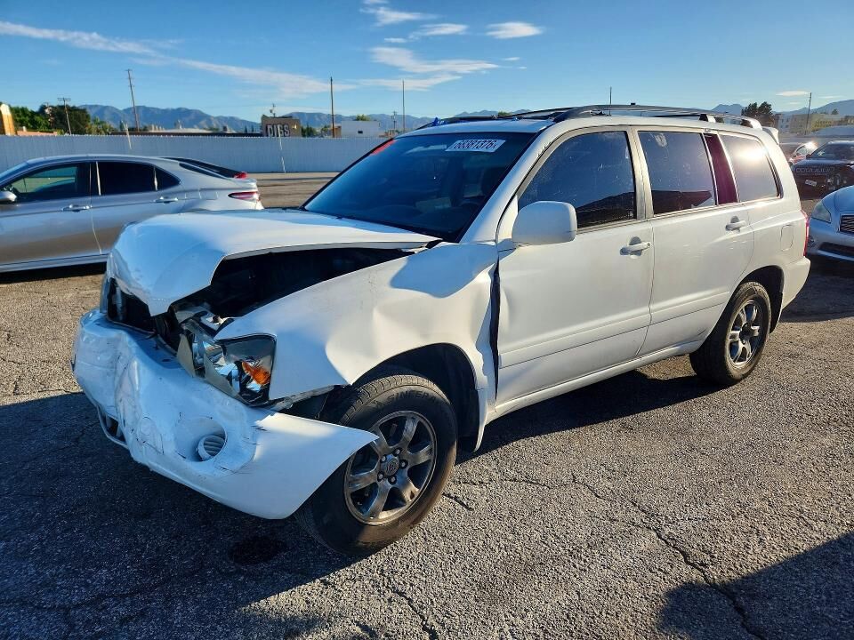 2005 TOYOTA Highlander