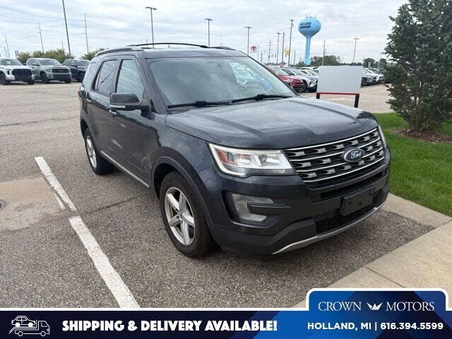 2017 FORD Explorer
