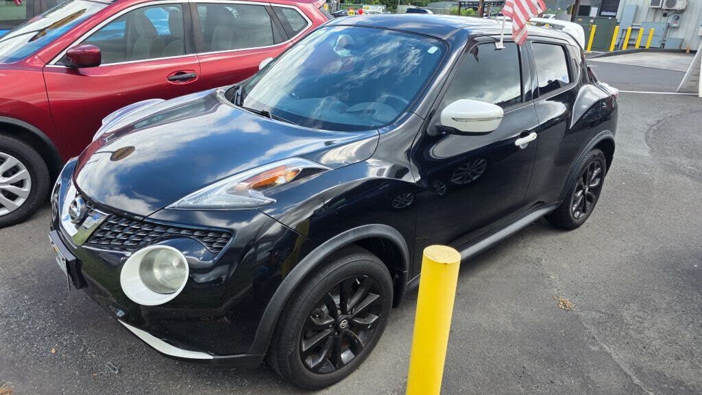 2017 NISSAN Juke