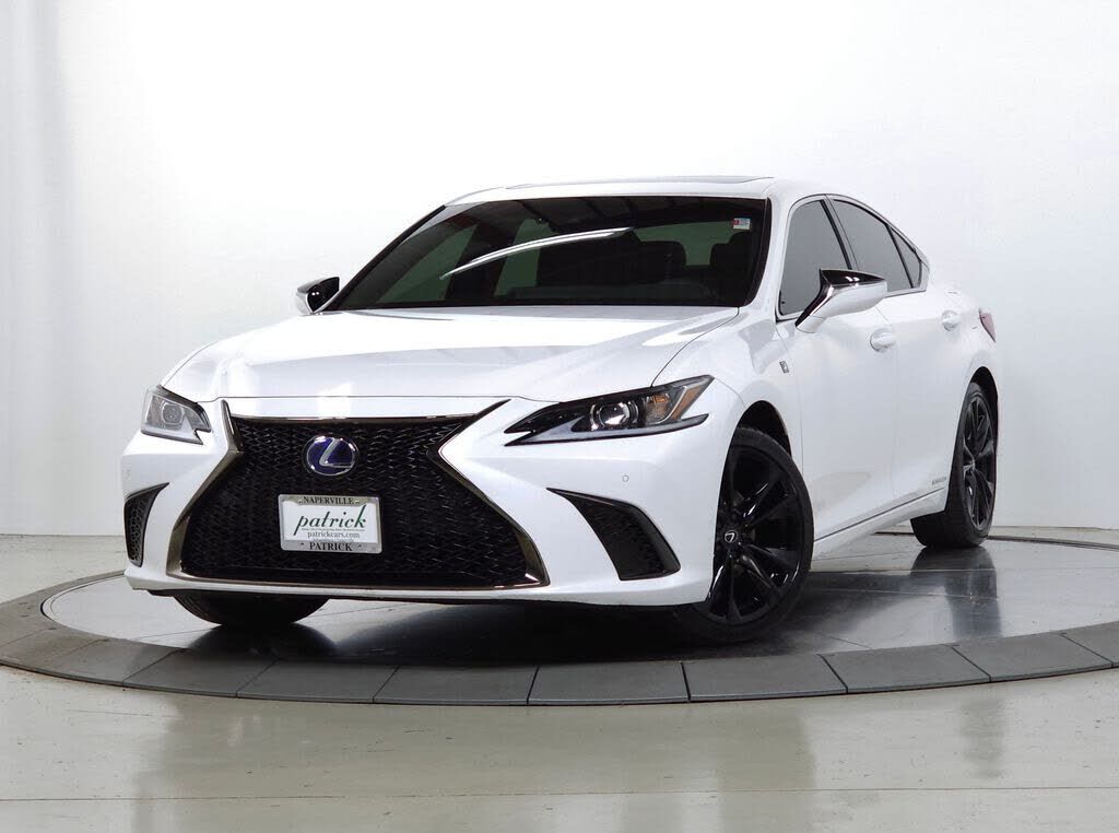 2022 LEXUS ES