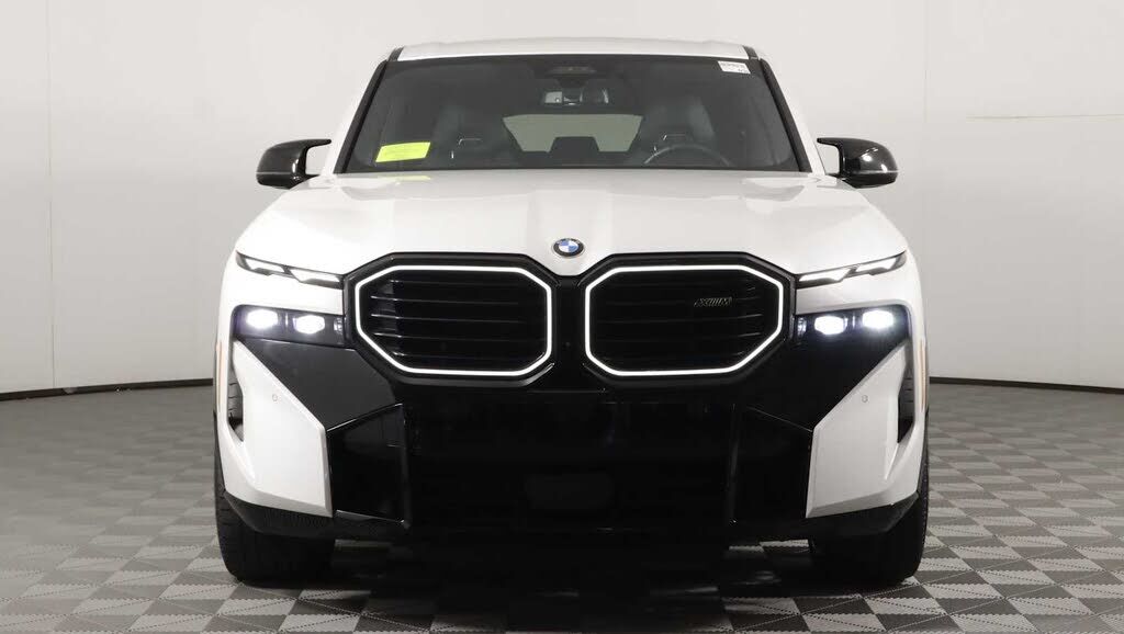 2023 BMW XM