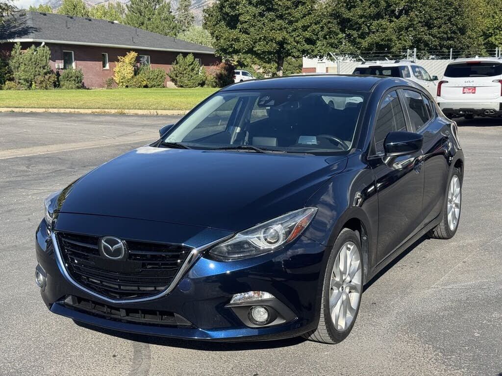 2015 MAZDA Mazda3
