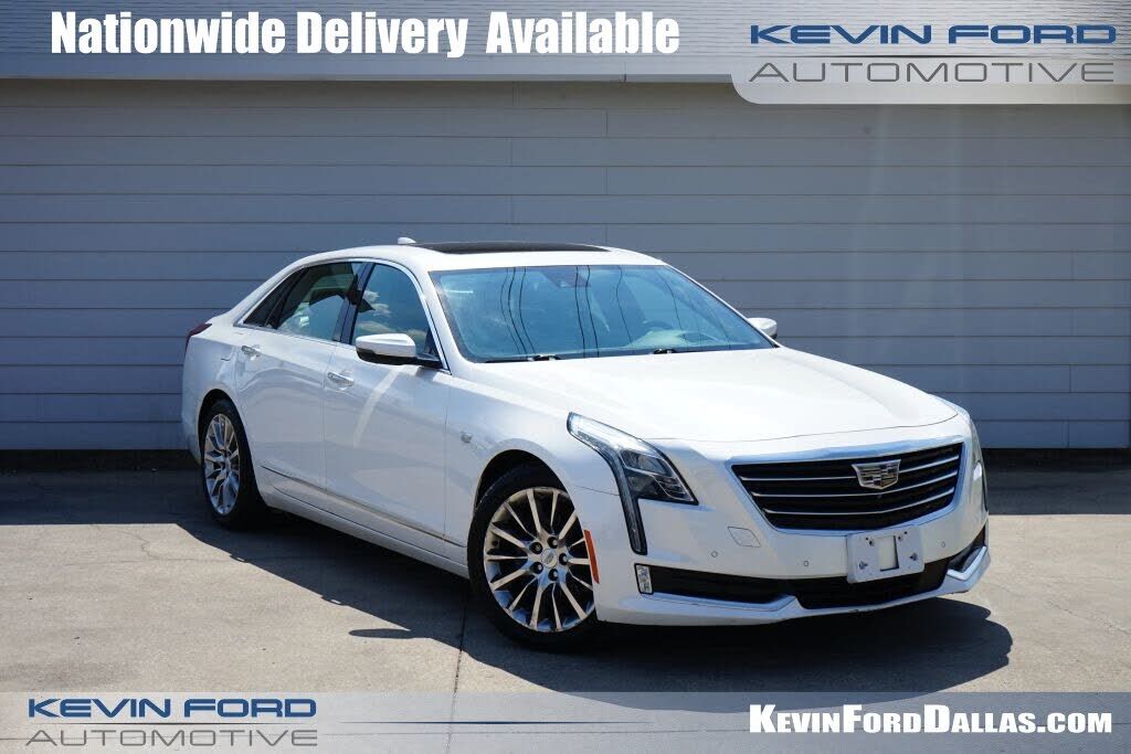 2017 CADILLAC CT6