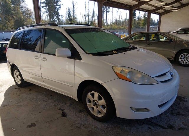 2007 TOYOTA Sienna