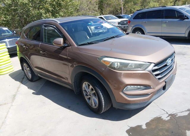 2016 HYUNDAI Tucson