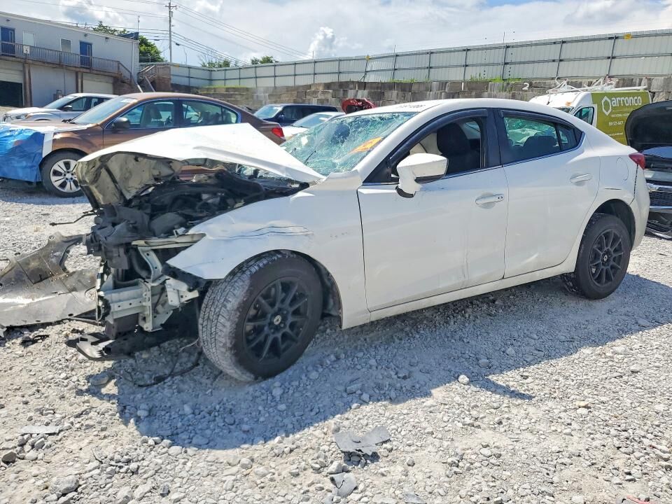 2015 MAZDA Mazda3