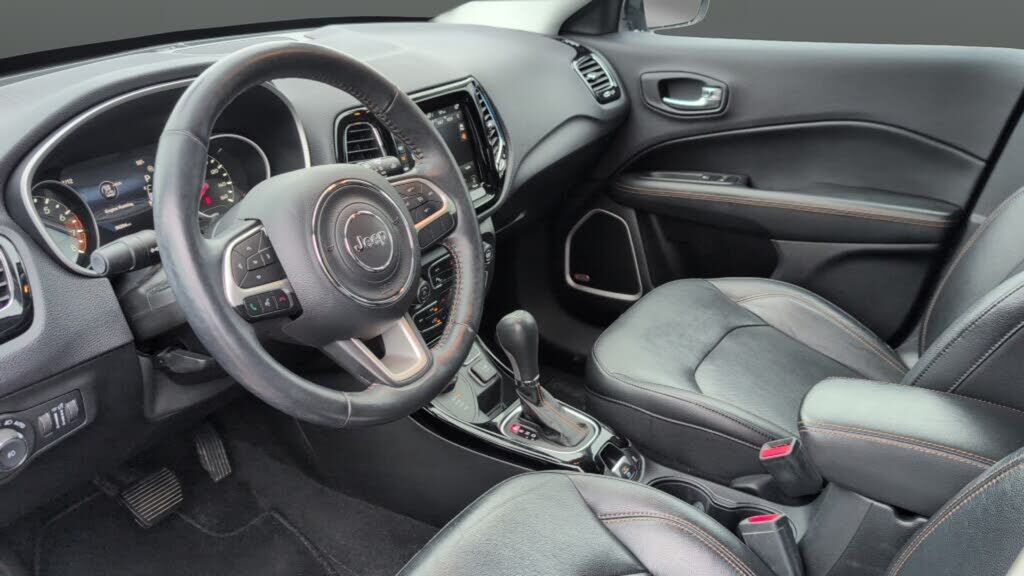 2017 JEEP Compass