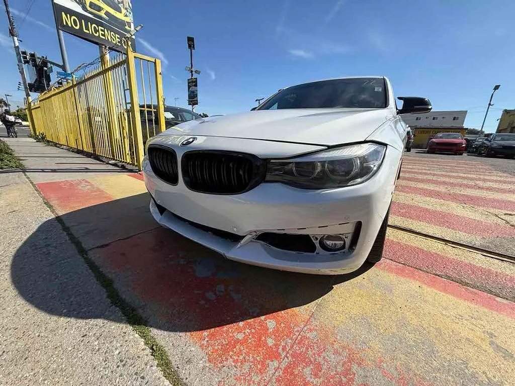 2017 BMW 330i