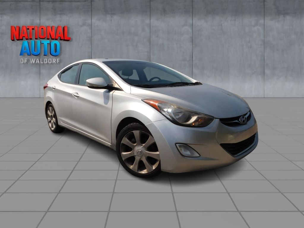 2011 HYUNDAI Elantra