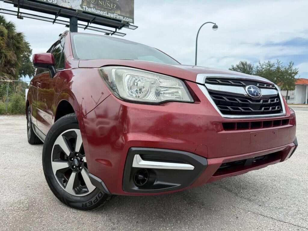 2017 SUBARU Forester